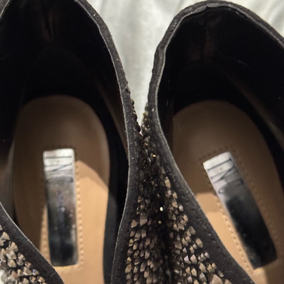 Booth - Picture 2 of 4